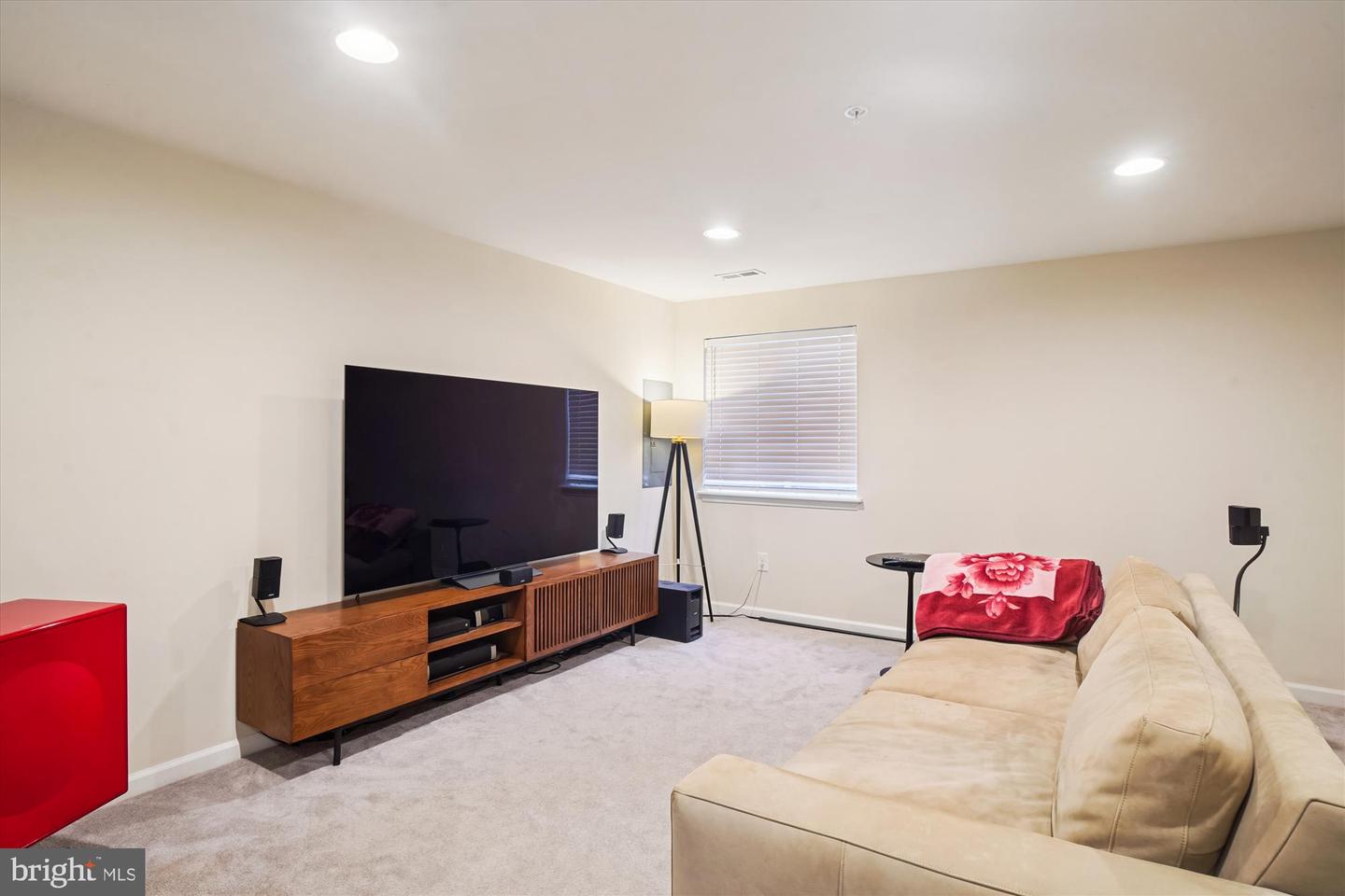 6947 Country Club Ter Property Photo 36