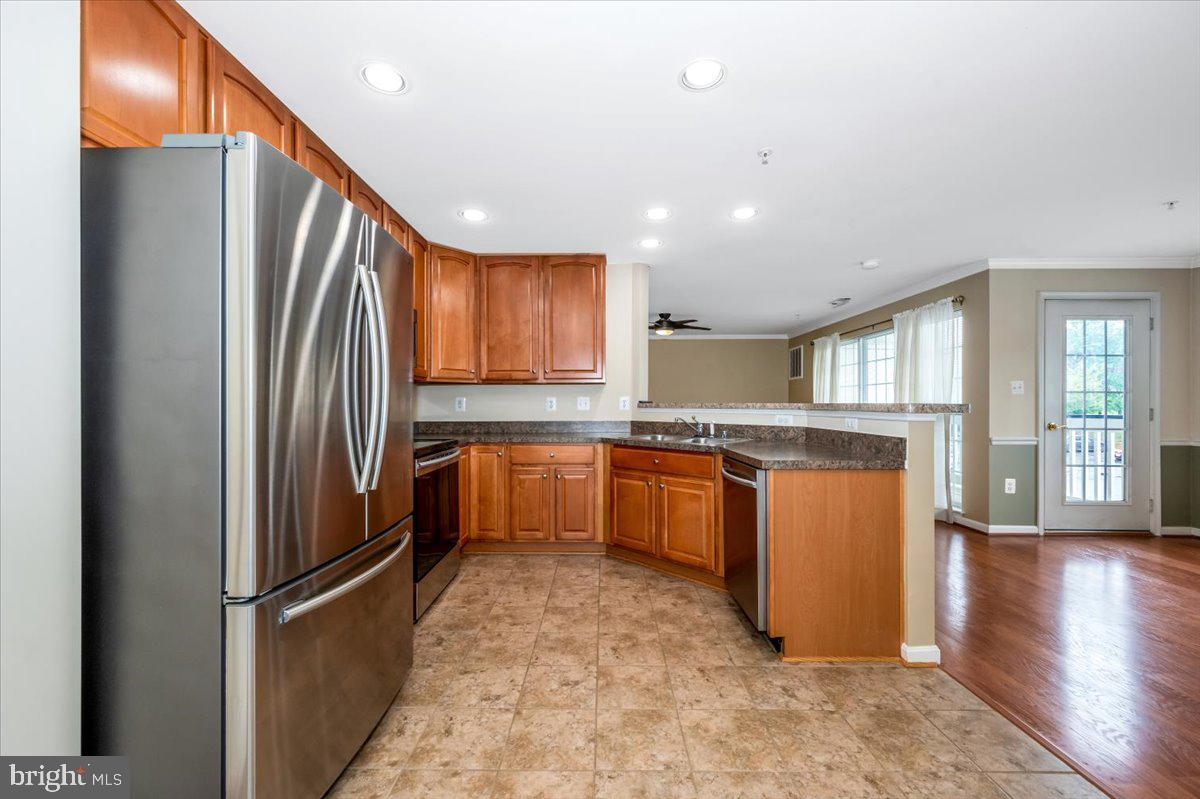 2501 Hemingway Dr #2a Property Photo 10