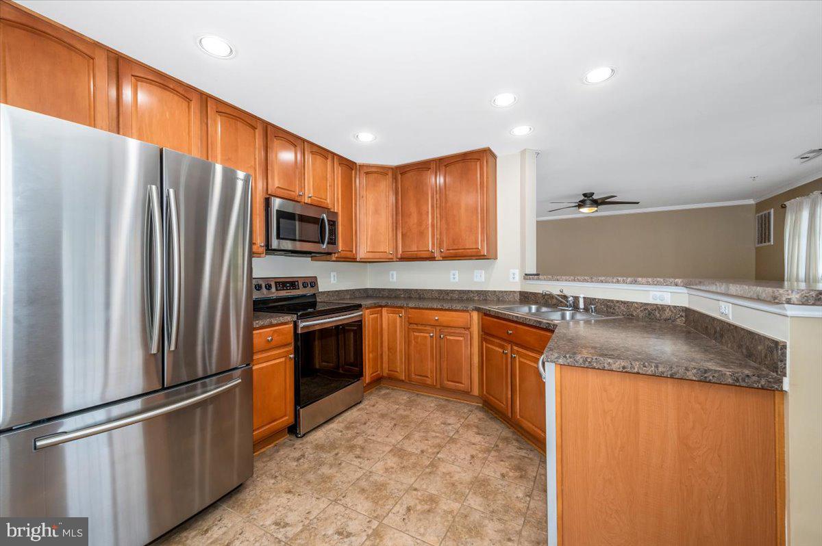 2501 Hemingway Dr #2a Property Photo 11