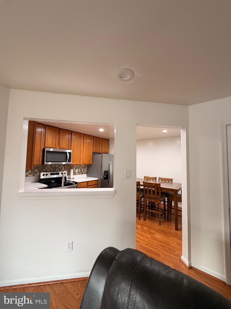 5707 Duke Ct Property Photo 6