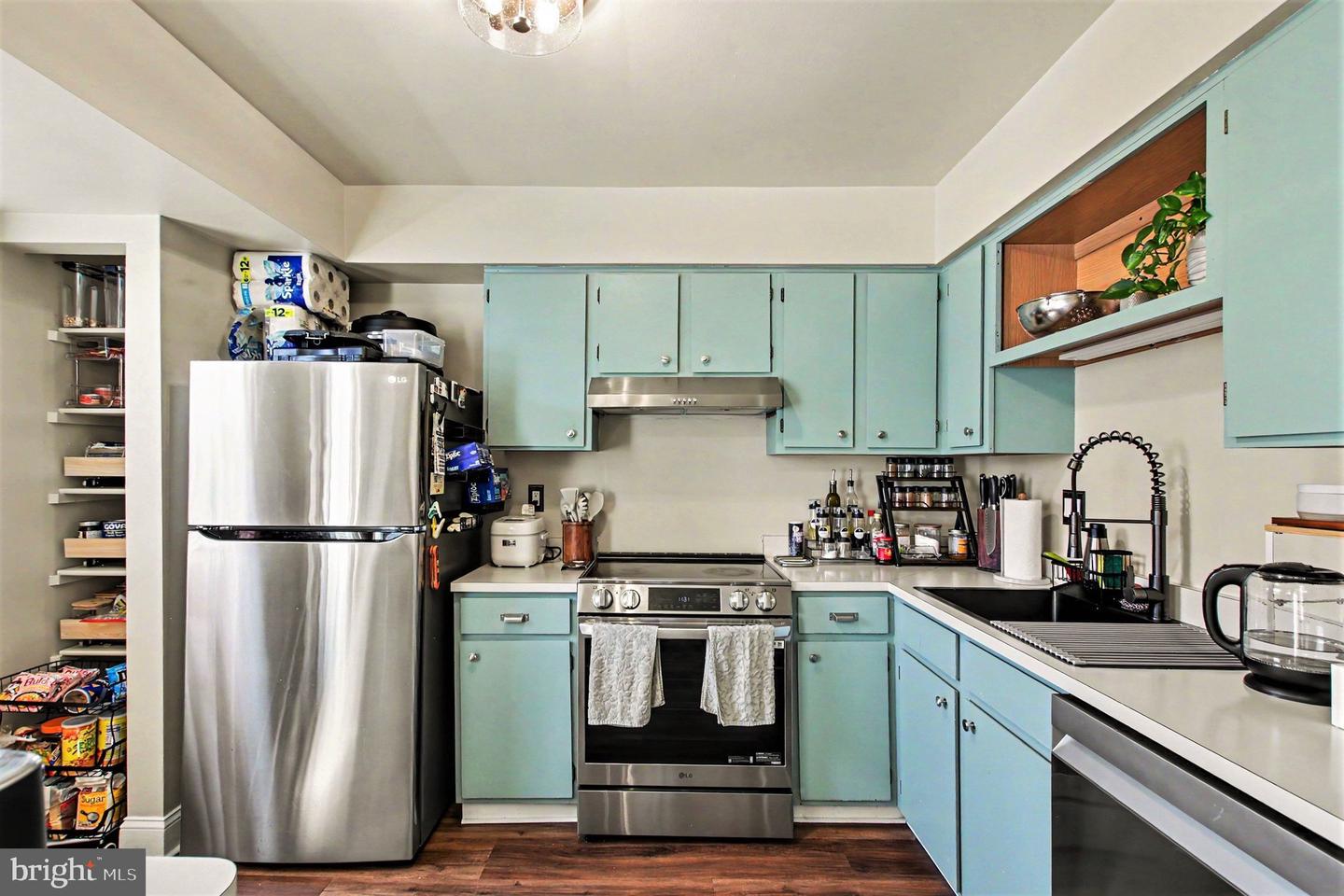 406 Terry Ct #b-4 Property Photo 15