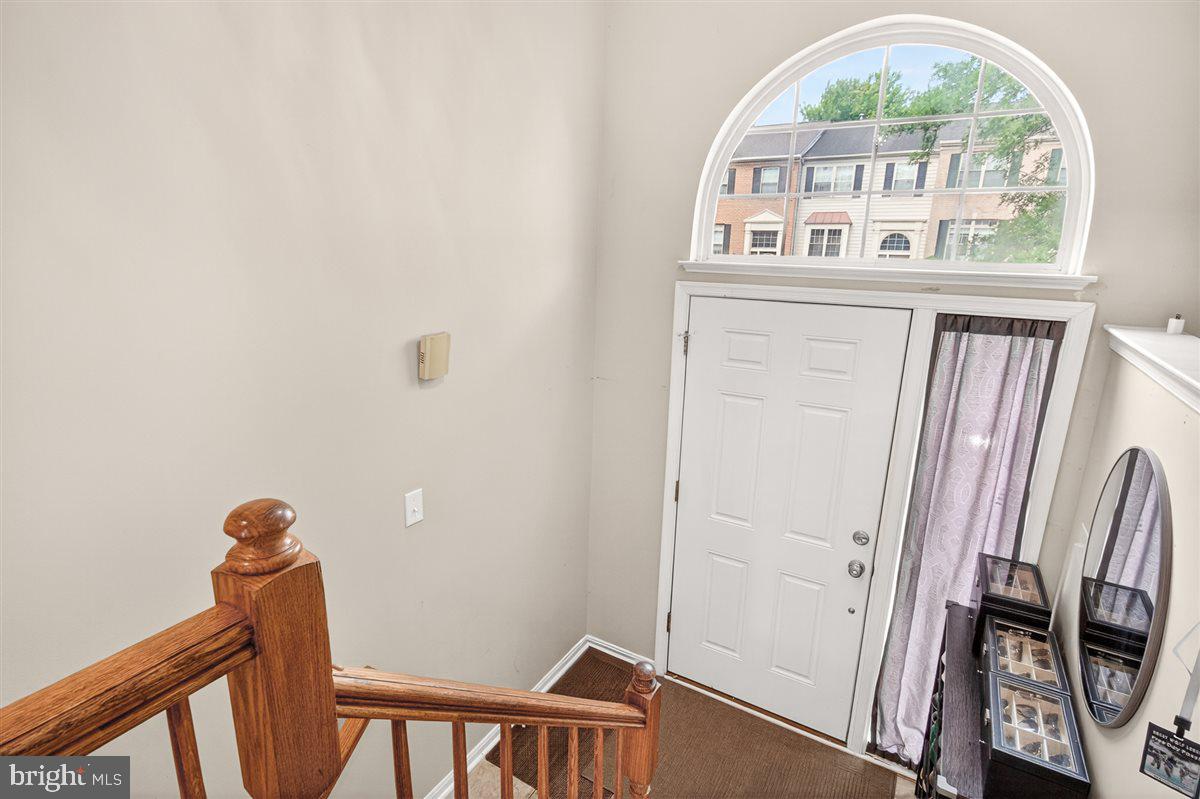 1506 Rambling Way N Property Photo 5