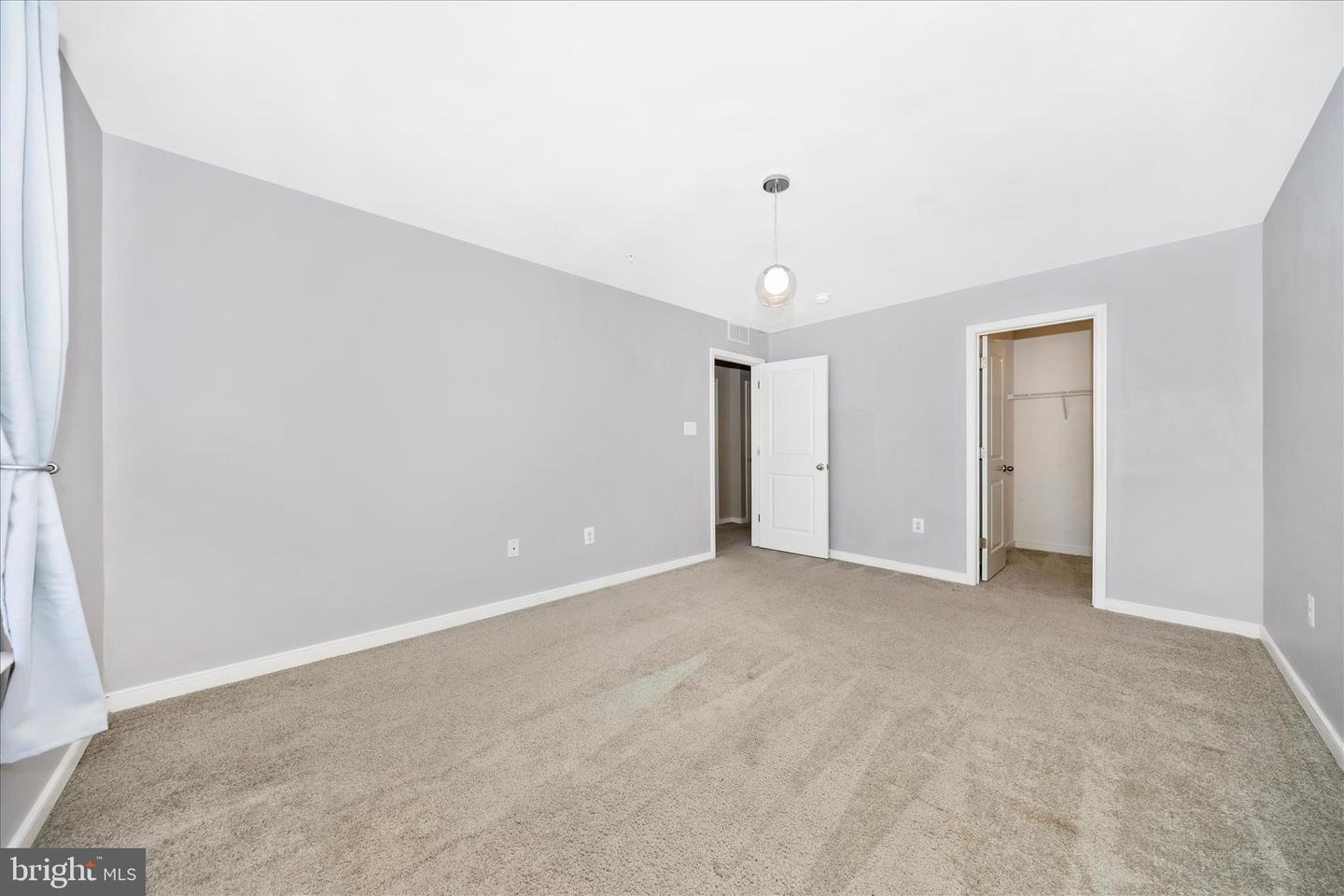 669-b E Church St Property Photo 30