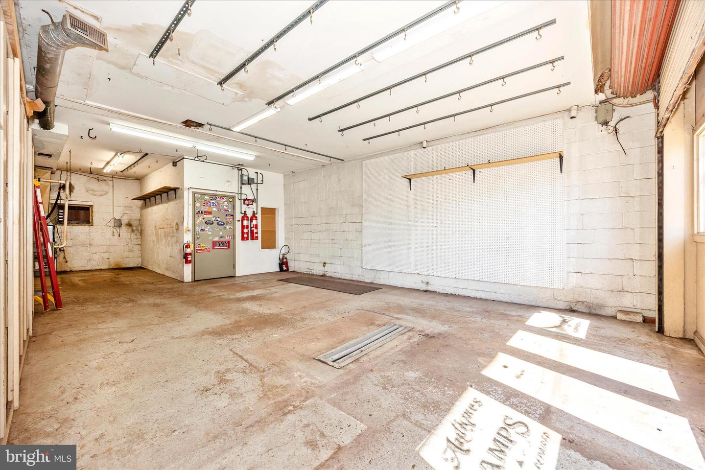 13 S Carroll St Property Photo 7