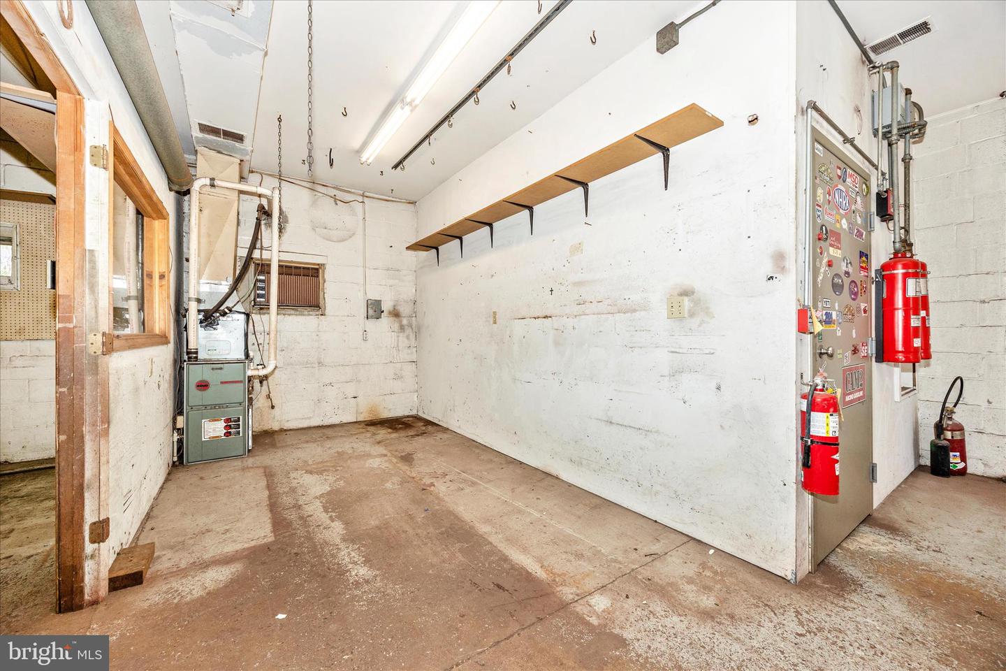 13 S Carroll St Property Photo 8