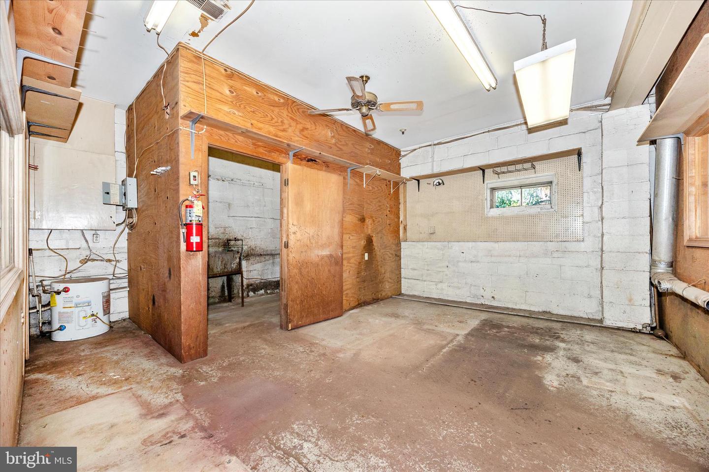 13 S Carroll St Property Photo 14
