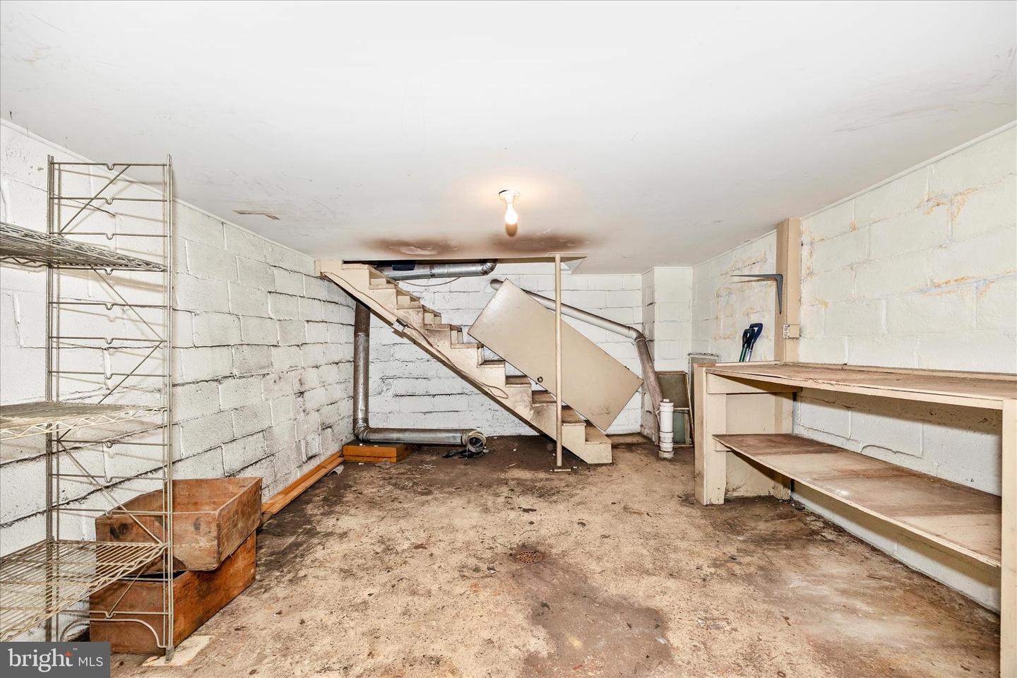 13 S Carroll St Property Photo 22