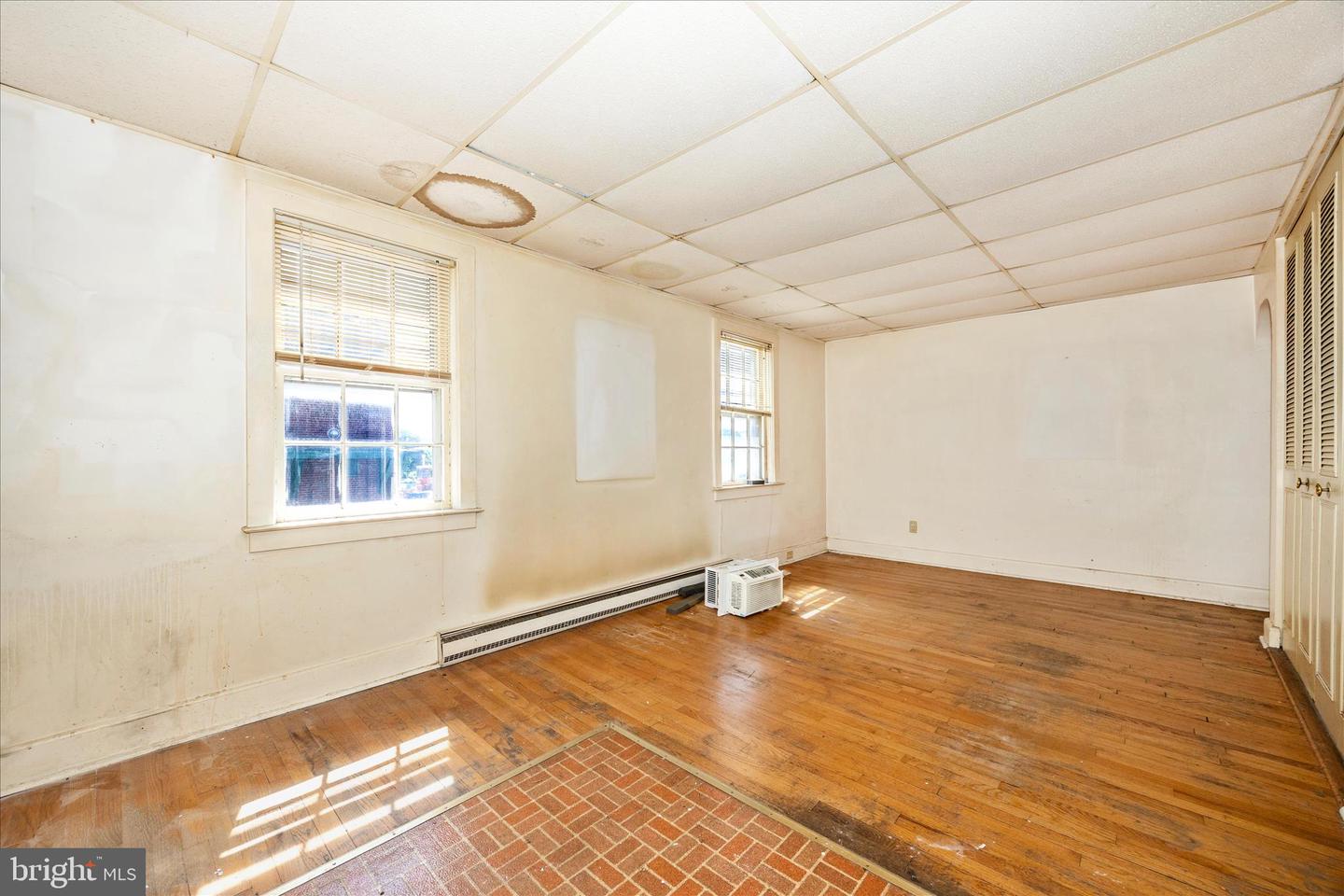 13 S Carroll St Property Photo 25