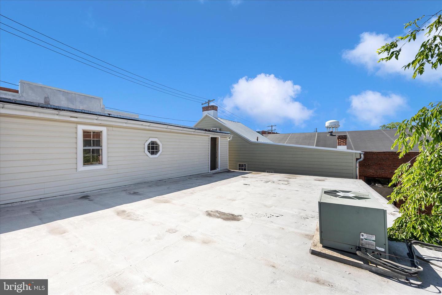 13 S Carroll St Property Photo 41