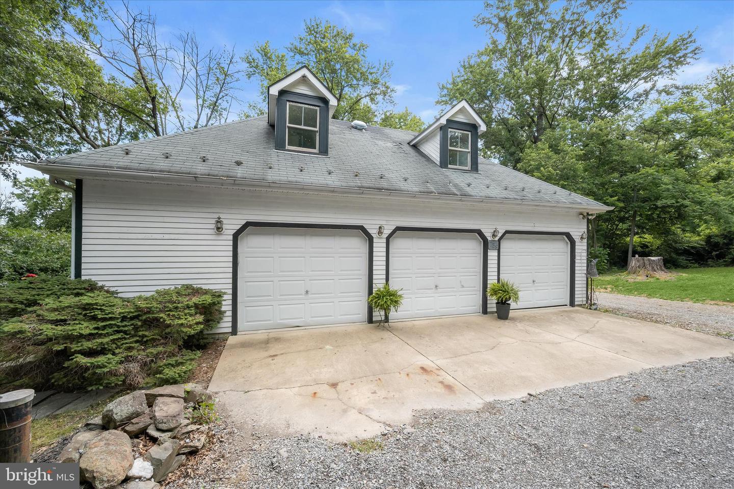 608 Jefferson Pike Property Photo 4