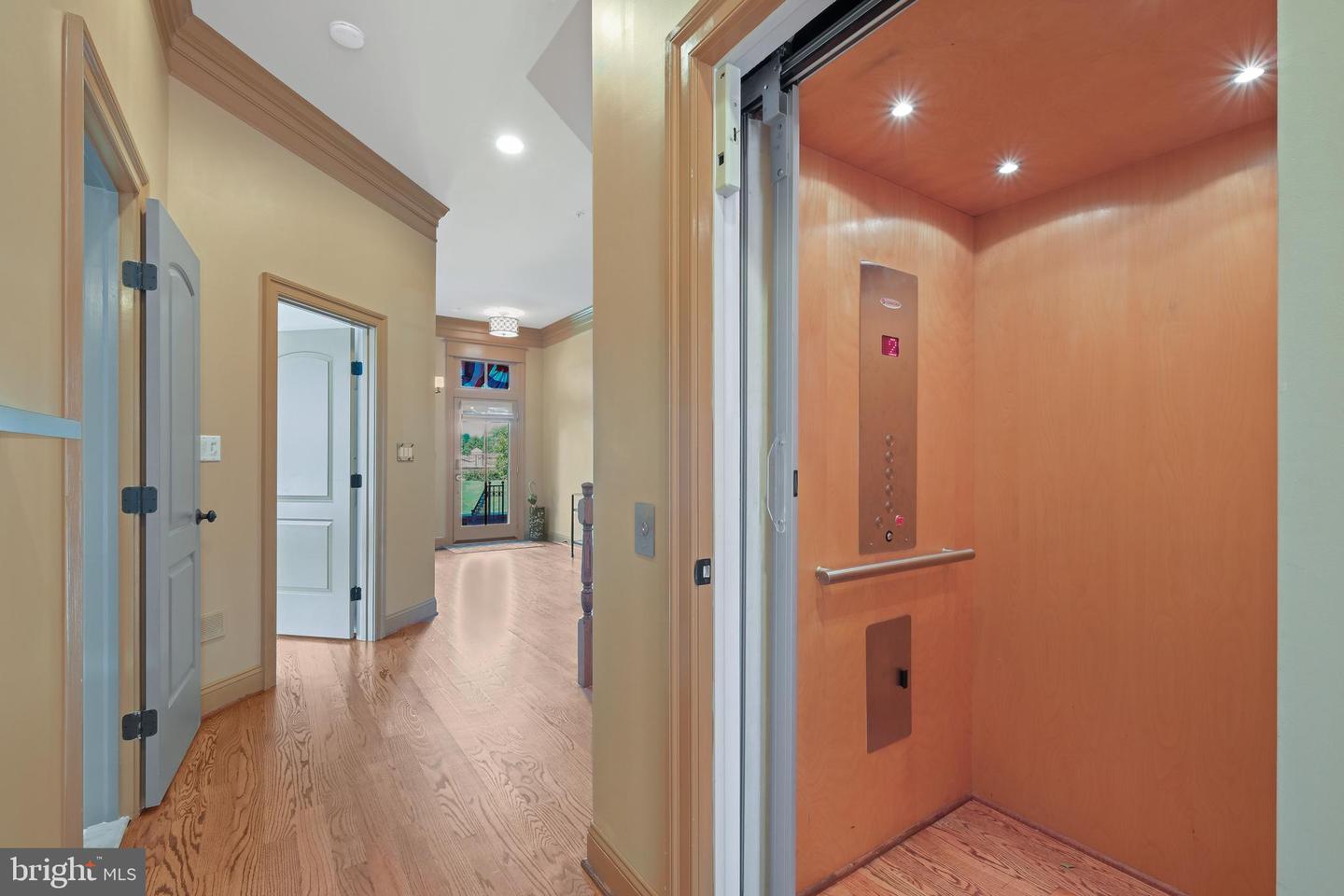 50 N Bentz St #d Property Photo 7