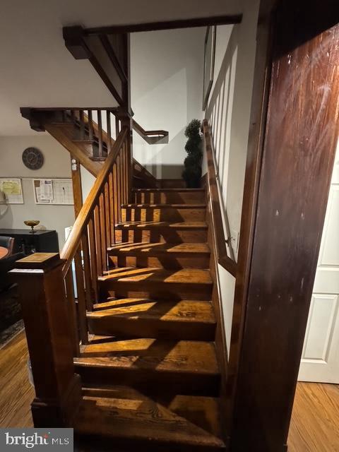 233 W Patrick St Property Photo 6
