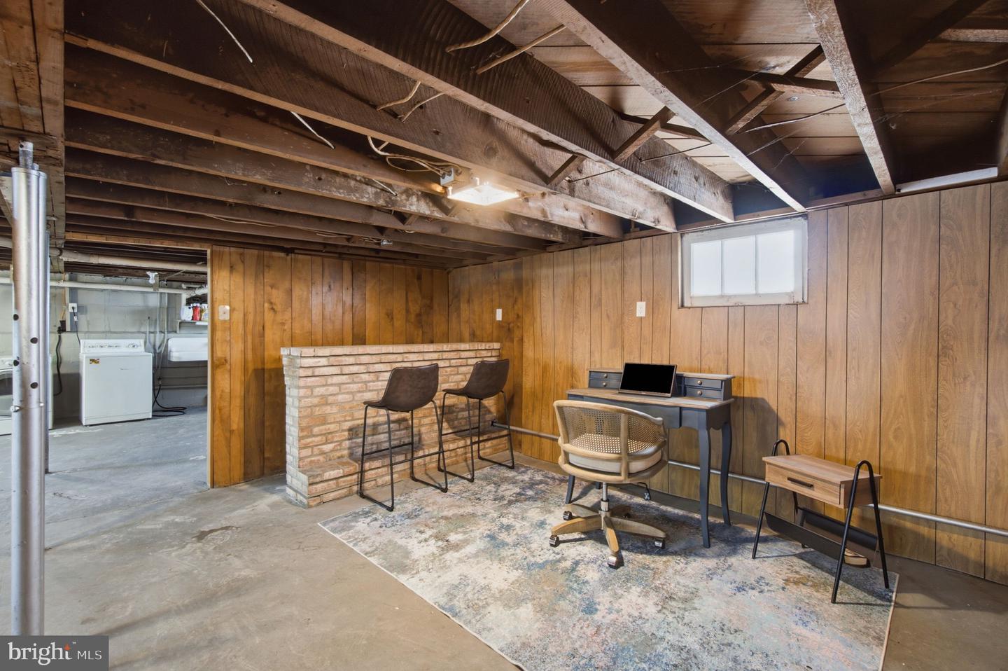 552 E Church St Property Photo 14