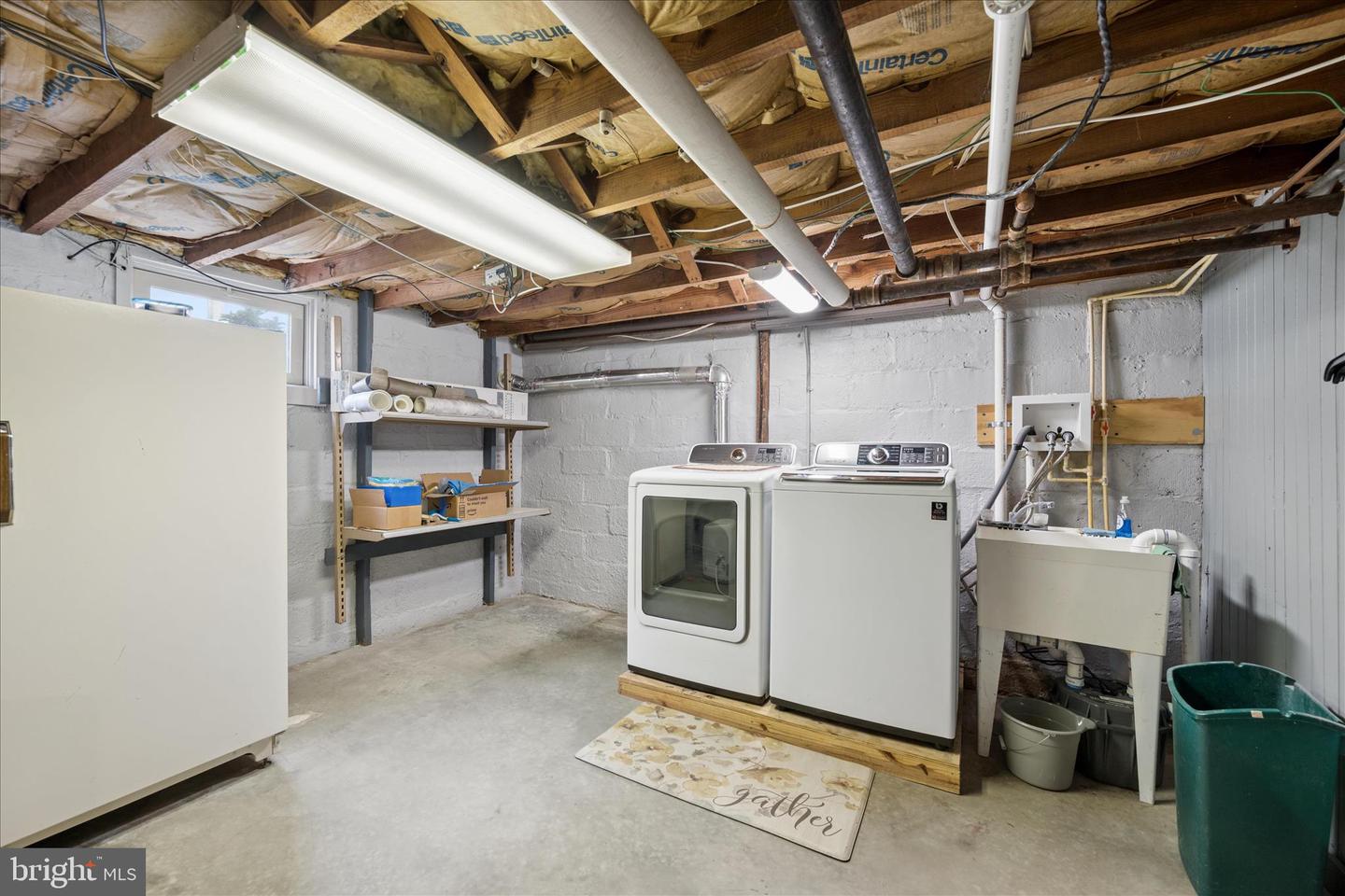 10931 Hessong Bridge Property Photo 39
