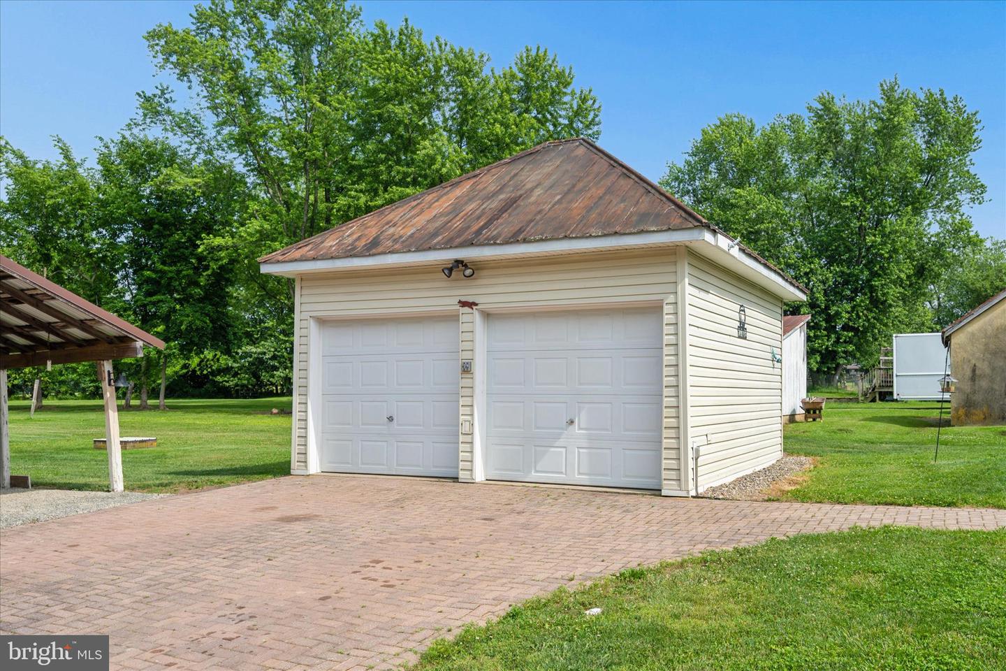 10931 Hessong Bridge Property Photo 57
