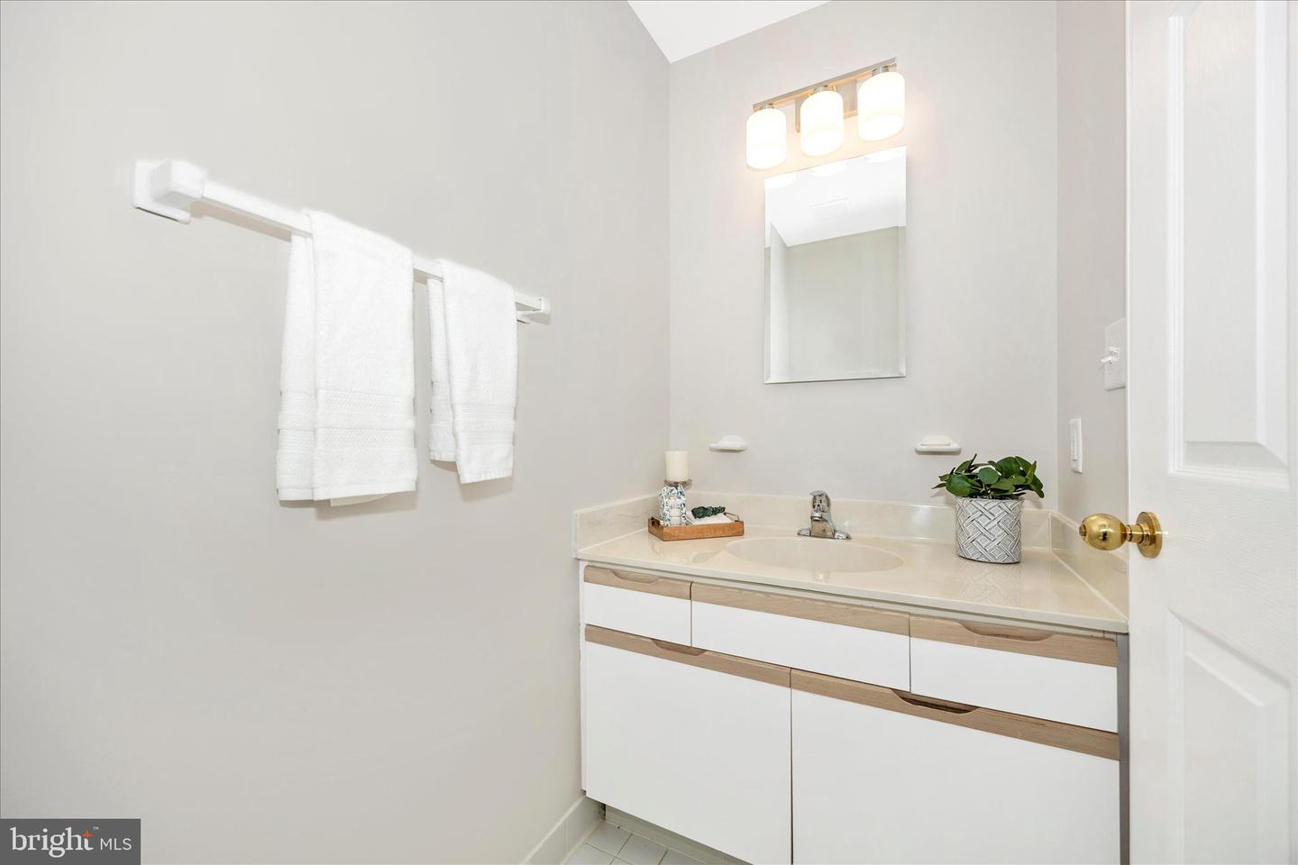 104 Mercer Ct #15-6 Property Photo 12