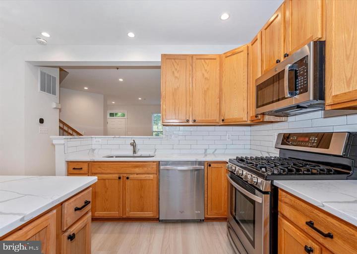 3534 Winthrop Ln Property Photo 16