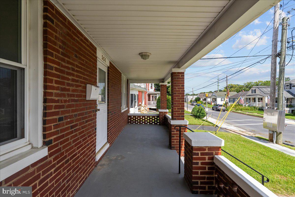 551 E Church St Property Photo 5