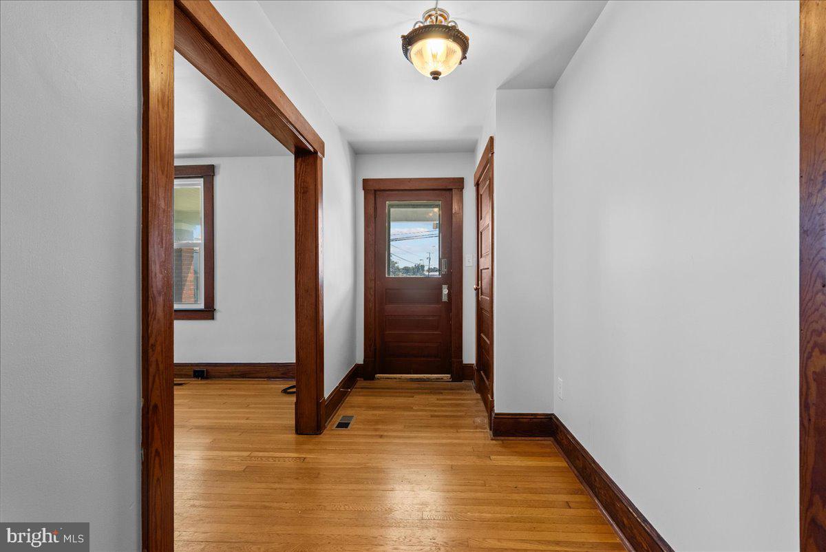 551 E Church St Property Photo 8
