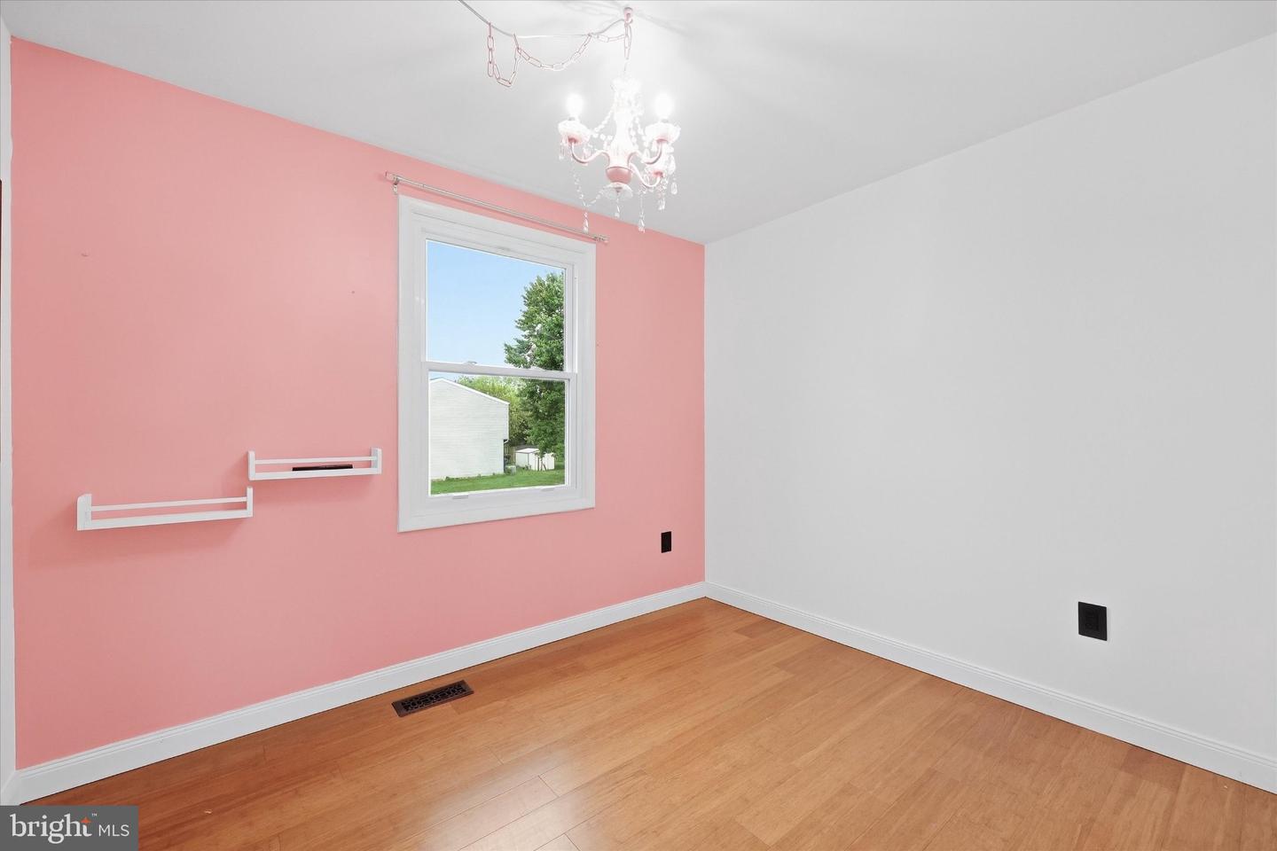 1719 Springhouse Ct Property Photo 25