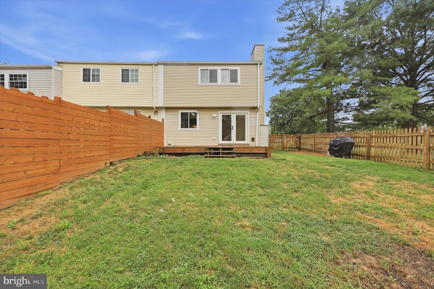 1719 Springhouse Ct Property Photo 34