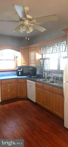 522 W Potomac St Property Photo 3