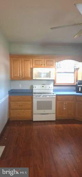 522 W Potomac St Property Photo 4