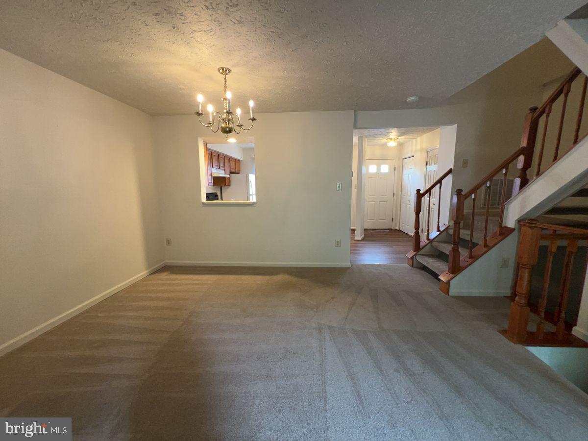 6393 Kelly Ct Property Photo 4