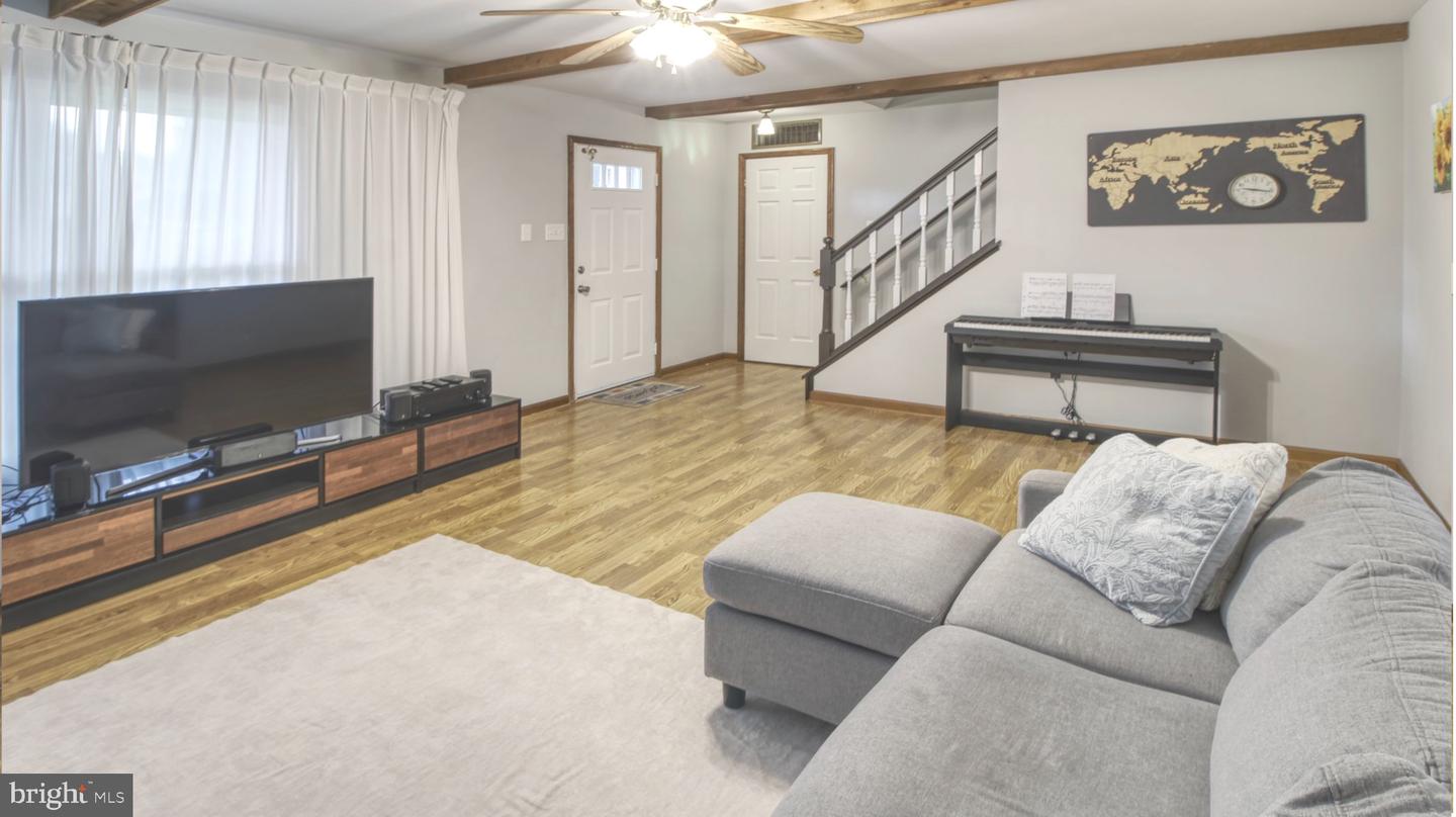 13594 Skyview Ter W Property Photo 8