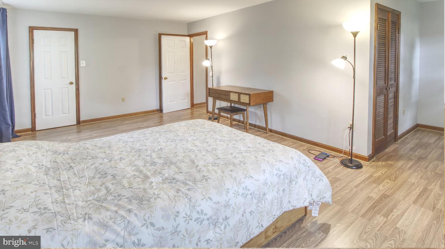 13594 Skyview Ter W Property Photo 25