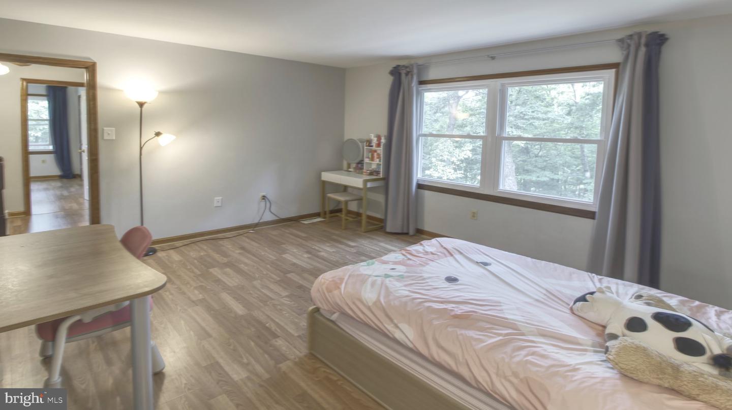 13594 Skyview Ter W Property Photo 31