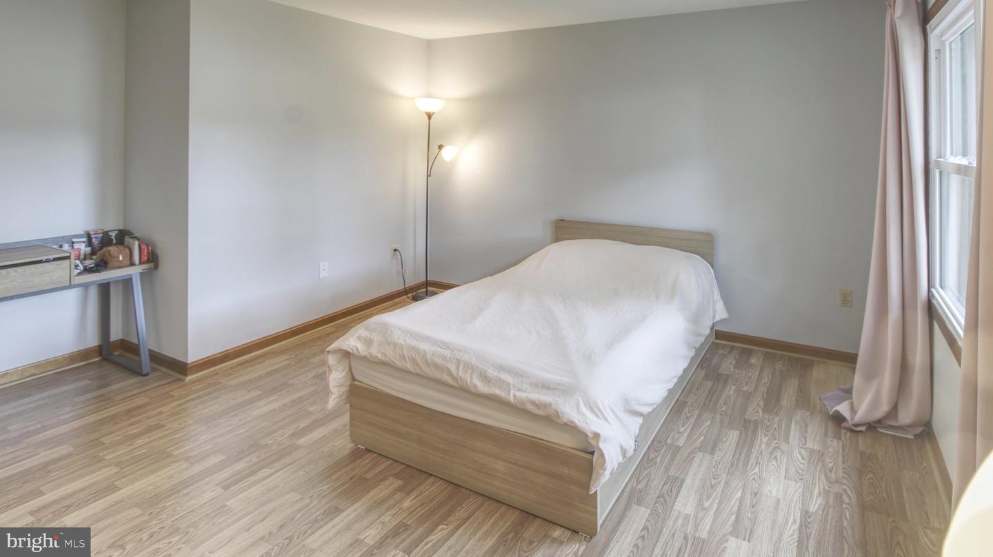 13594 Skyview Ter W Property Photo 34