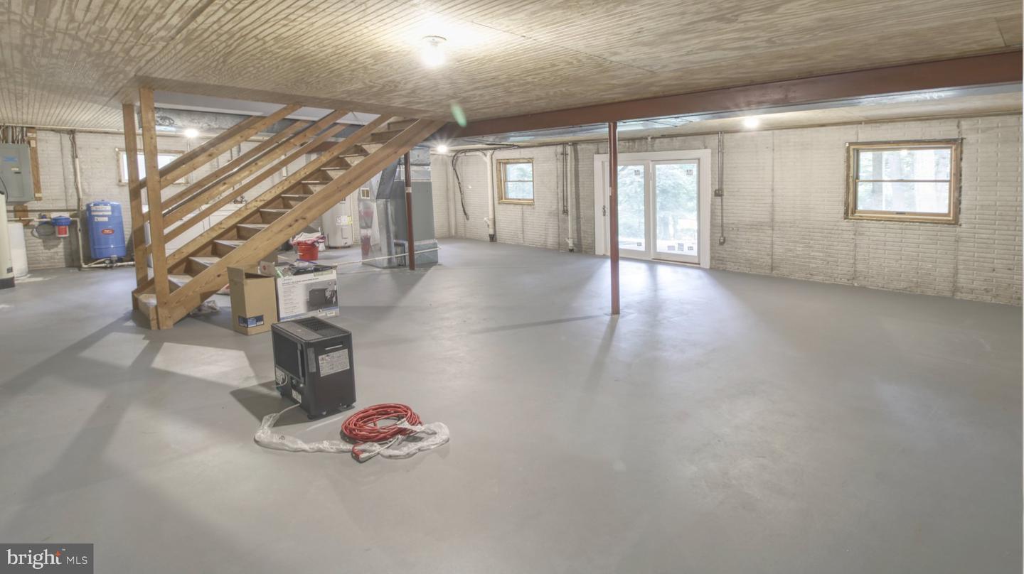 13594 Skyview Ter W Property Photo 38