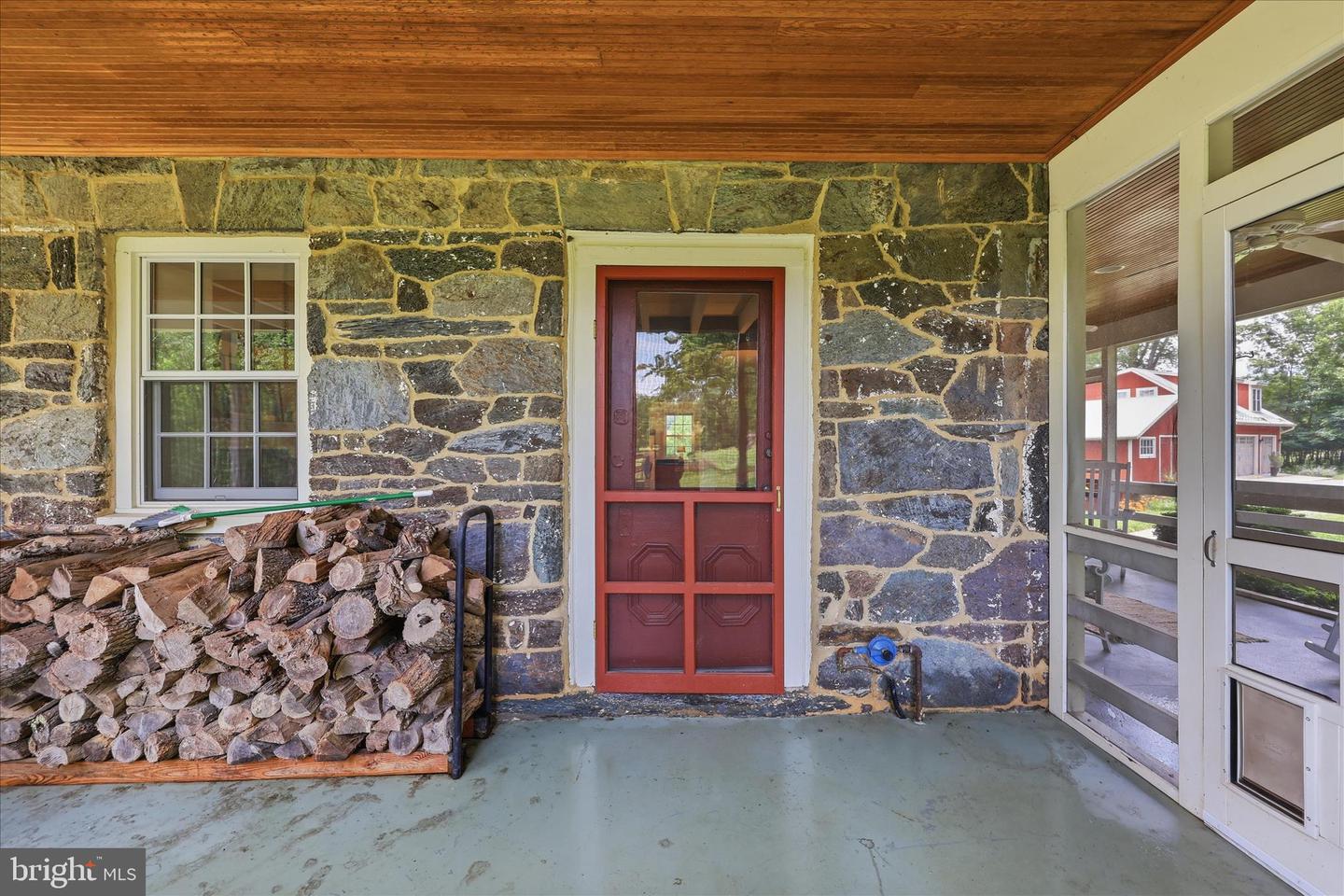 10919 Etzler Mill Rd Property Photo 2