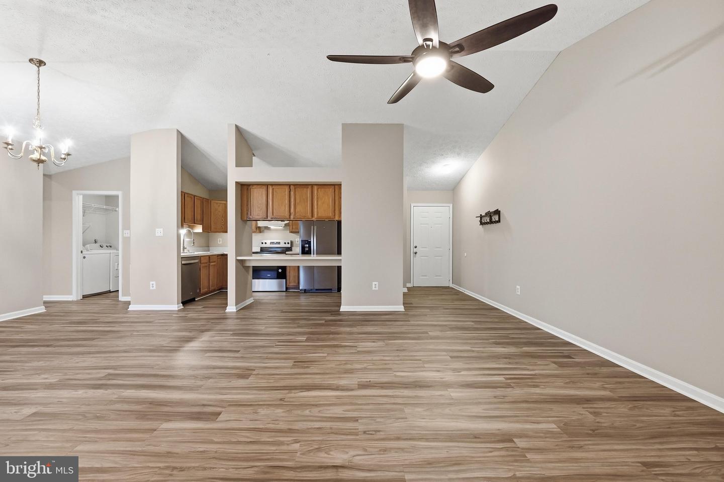 2112 Whitehall Rd #2c Property Photo 13