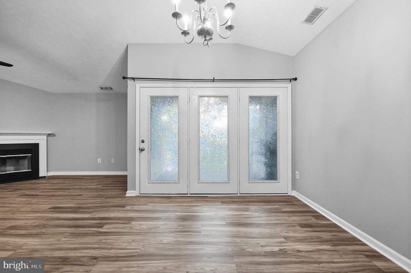 2112 Whitehall Rd #2c Property Photo 19