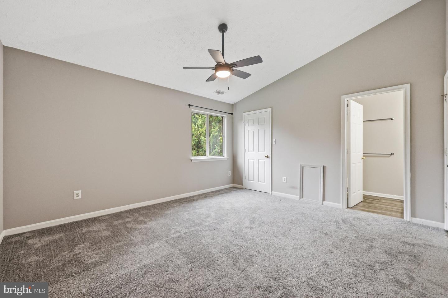 2112 Whitehall Rd #2c Property Photo 34