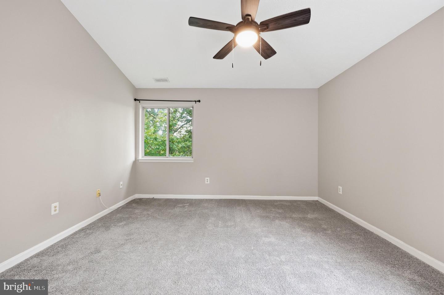 2112 Whitehall Rd #2c Property Photo 37