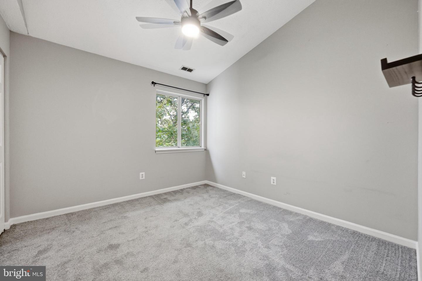 2112 Whitehall Rd #2c Property Photo 41