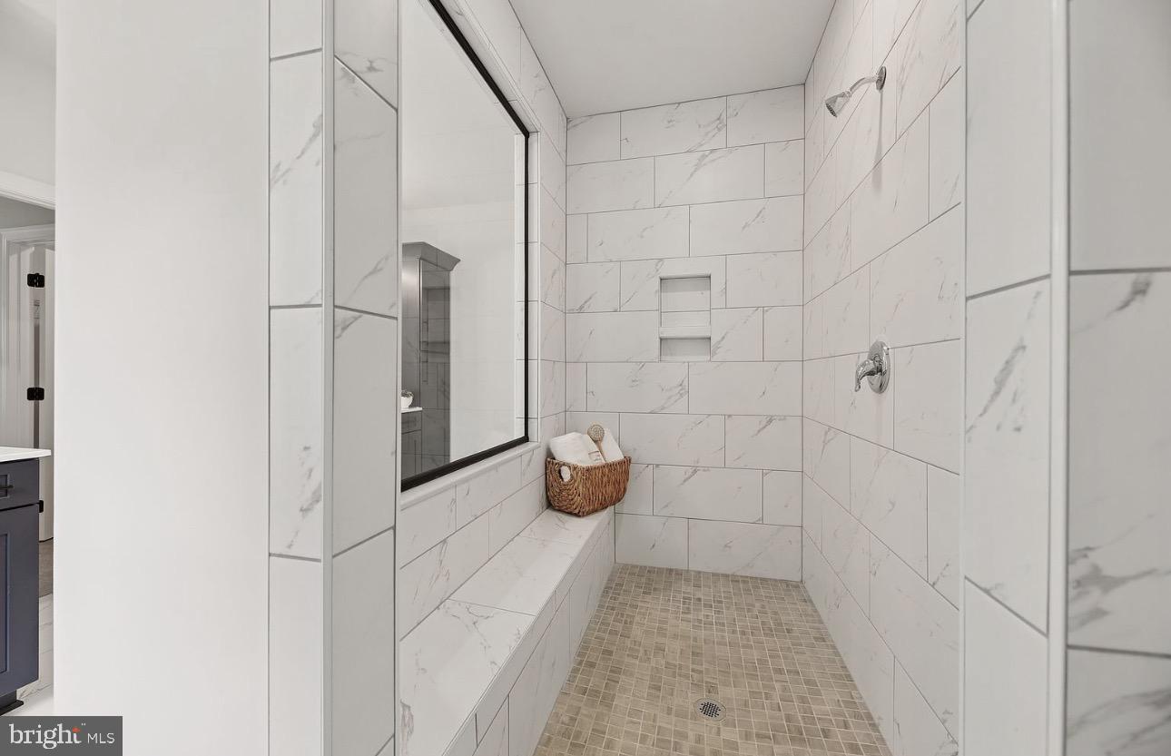 1823 Colt Ln Property Photo 19