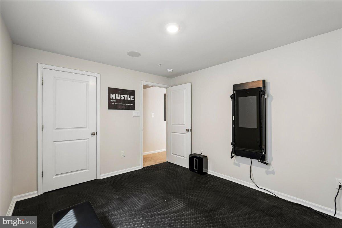 809 Foundry St Property Photo 32