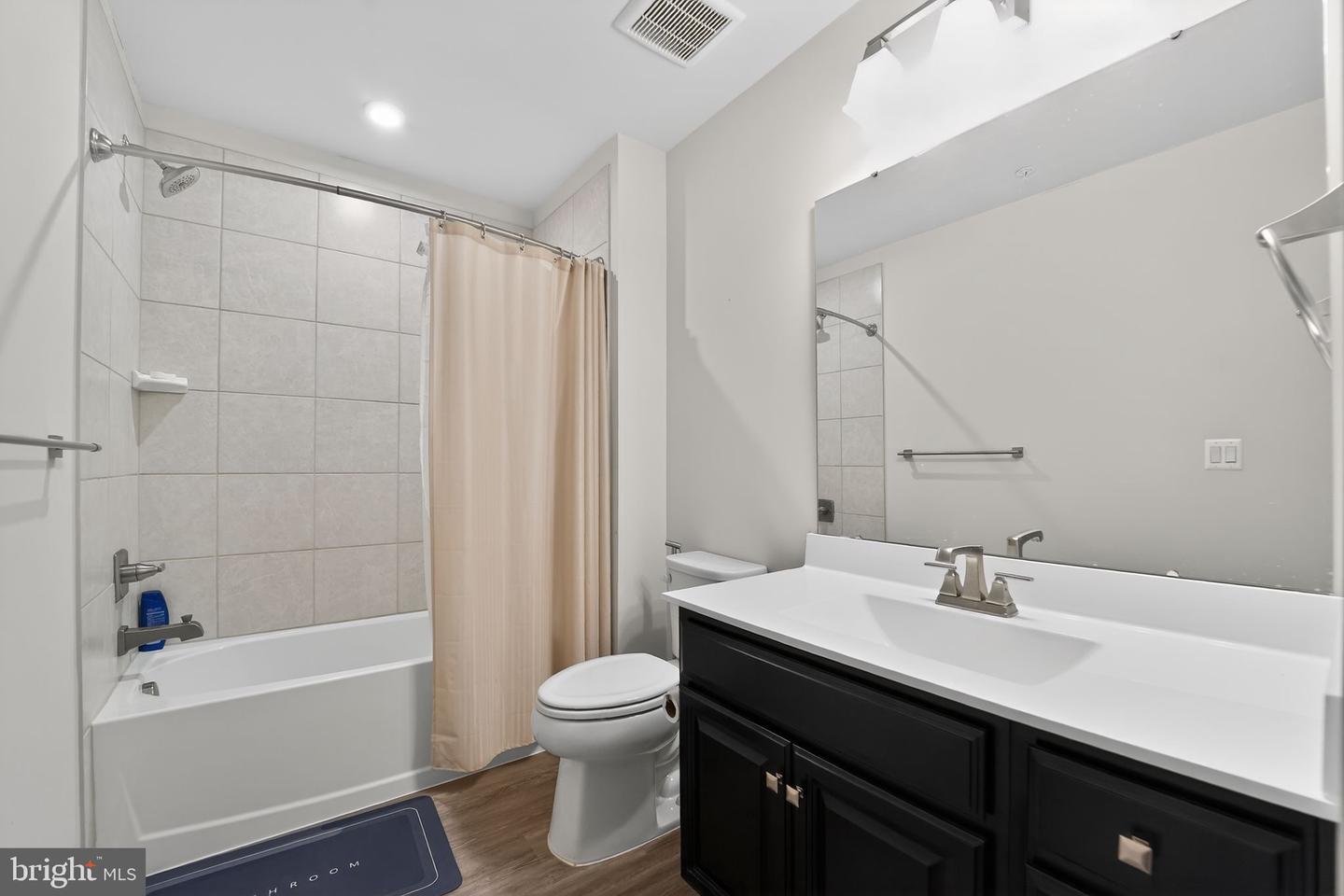 3264 Starlight St Property Photo 14