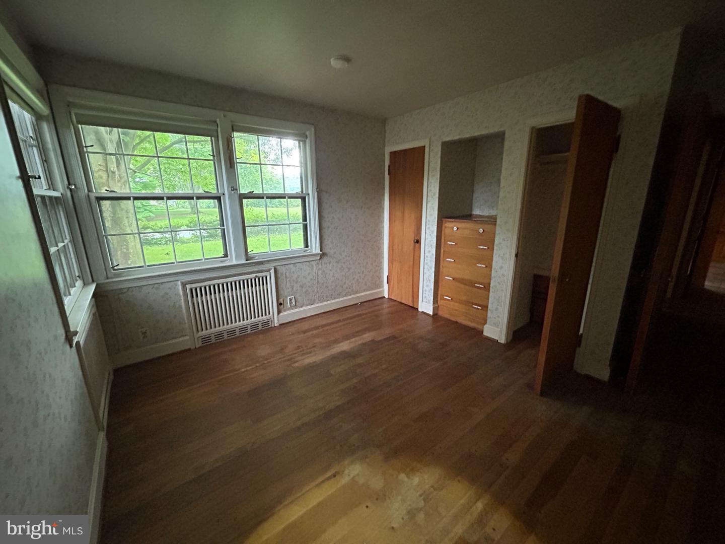 17233 Mountain View Rd Property Photo 10