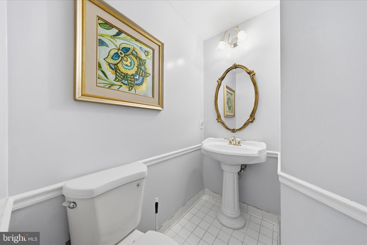 6135 Fieldcrest Ct Property Photo 16