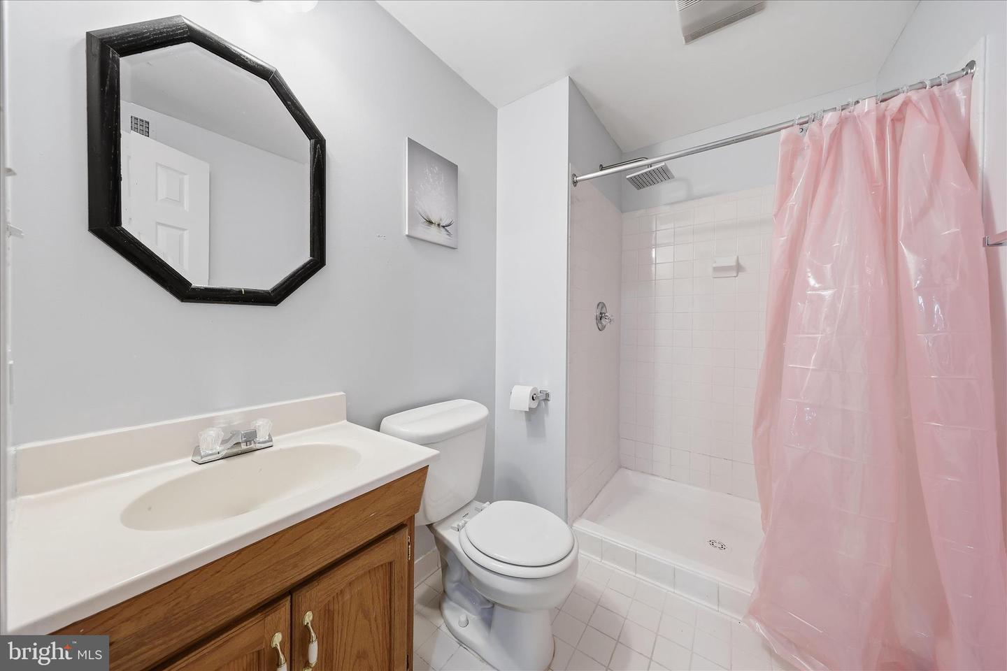 6135 Fieldcrest Ct Property Photo 43