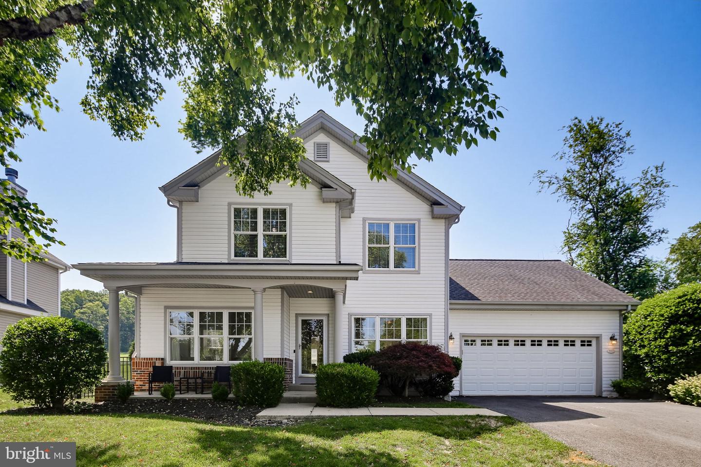 5653 Vineyard Ct Property Photo 1
