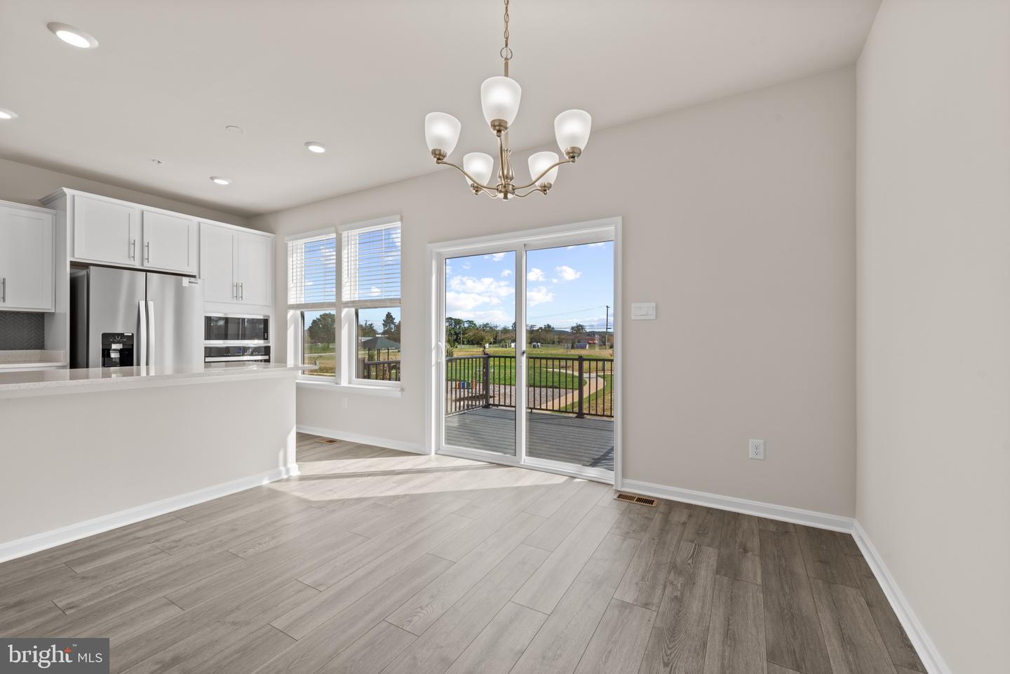 379 Ensemble Way Property Photo 10