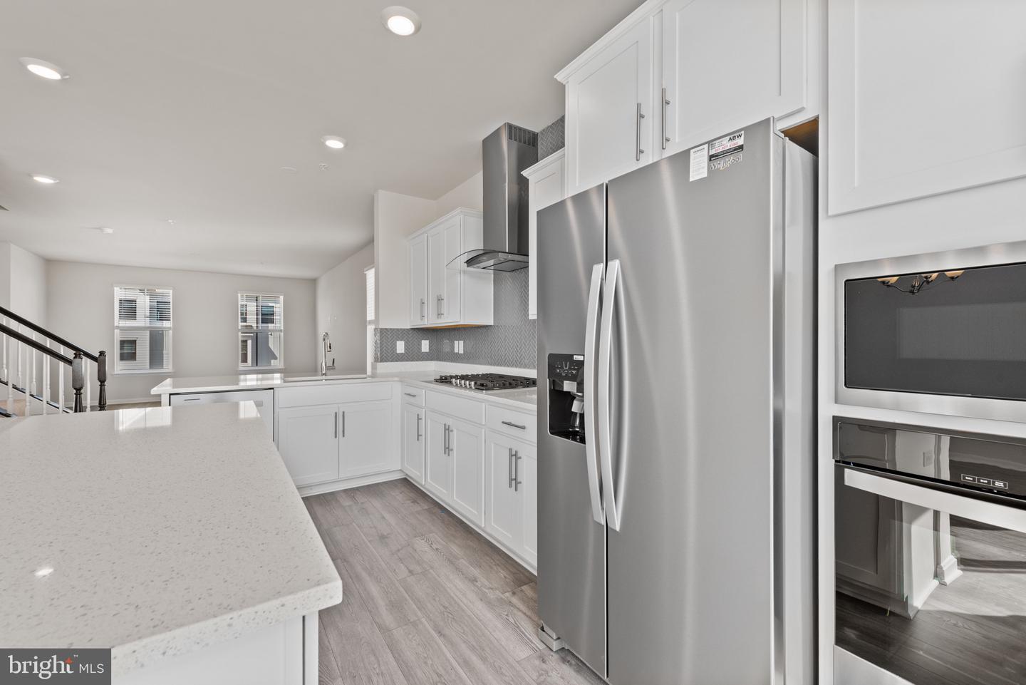 379 Ensemble Way Property Photo 15
