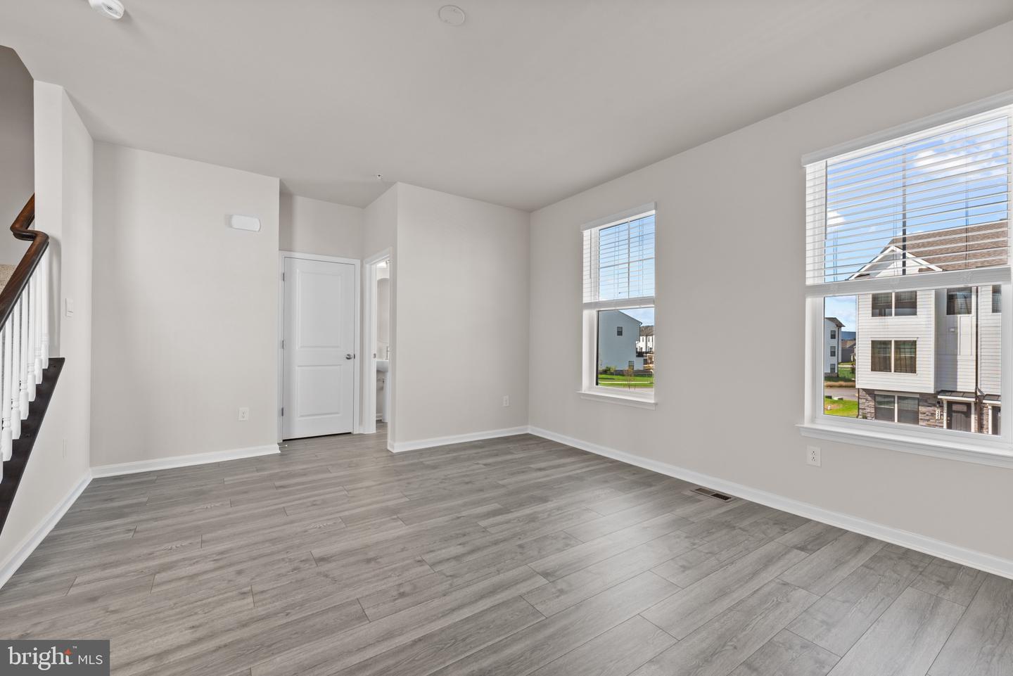 379 Ensemble Way Property Photo 18
