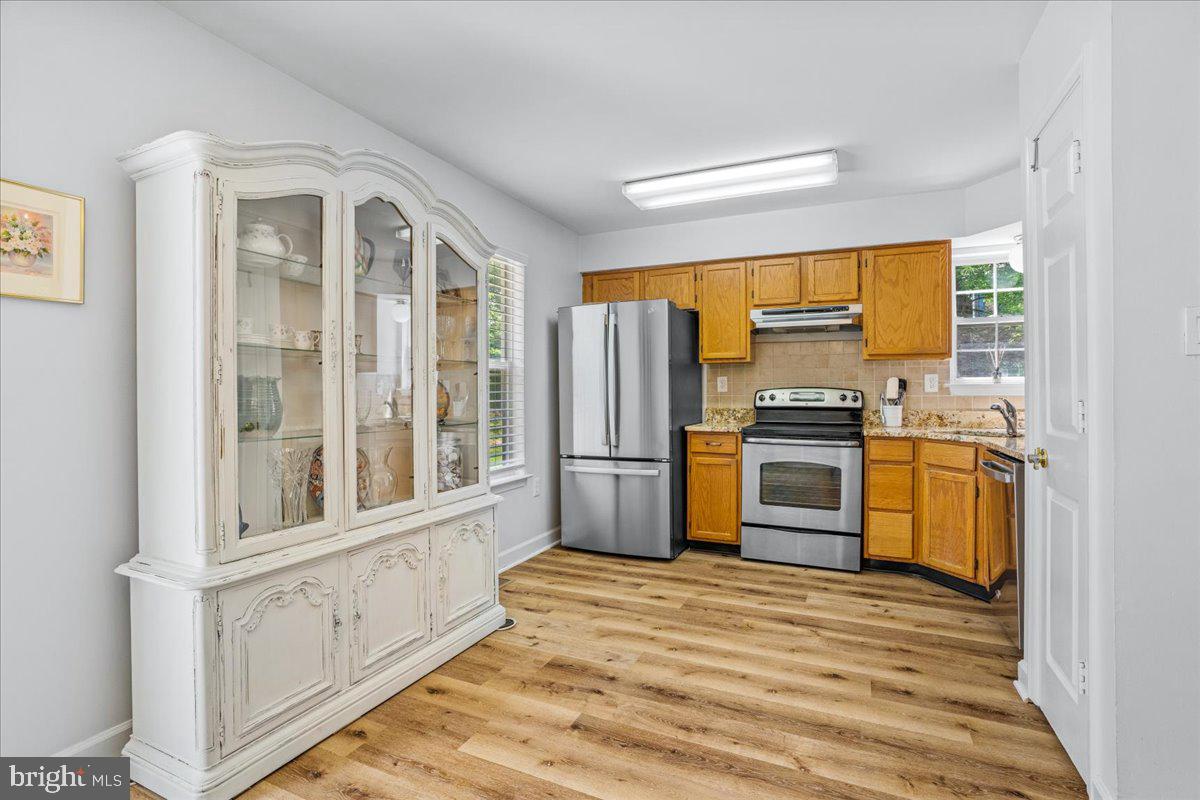 9245 Ridgefield Cir Property Photo 9
